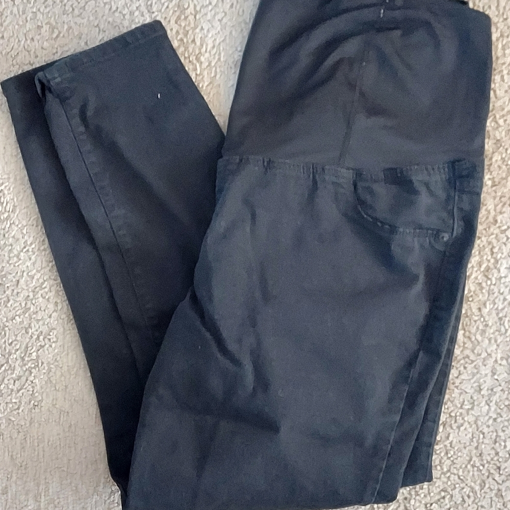 Black maternity jeans